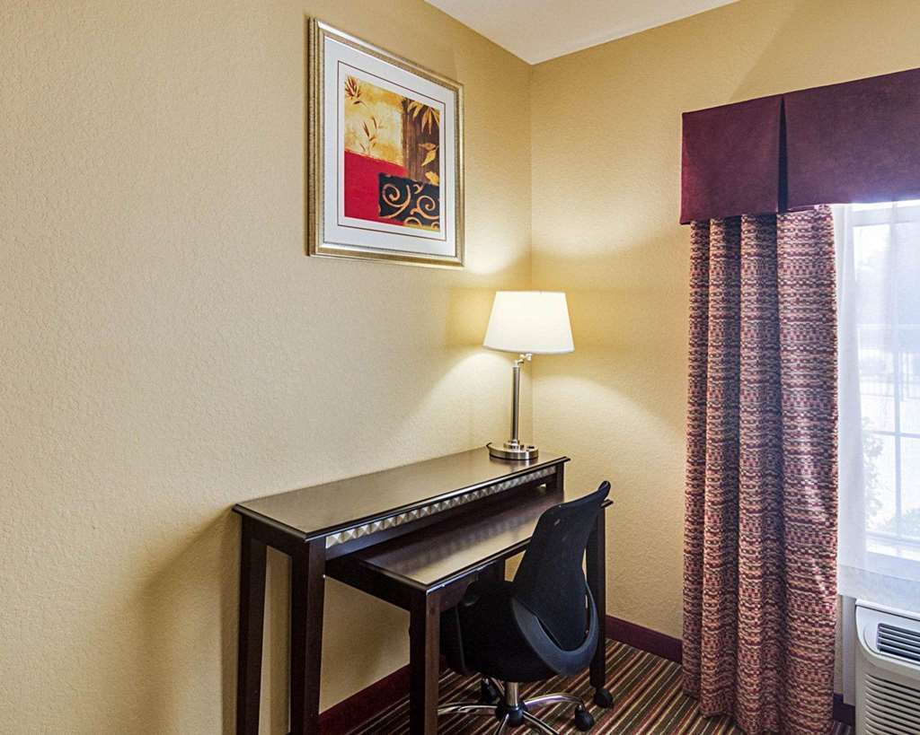 Quality Suites North Houston - Spring Westfield Bilik gambar