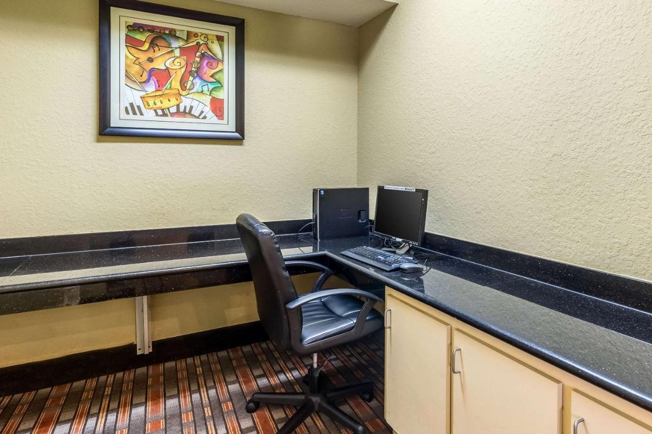 Quality Suites North Houston - Spring Westfield Luaran gambar